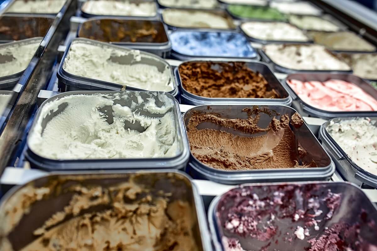 Co to jest baza do lodów i jakie są jej rodzaje? 